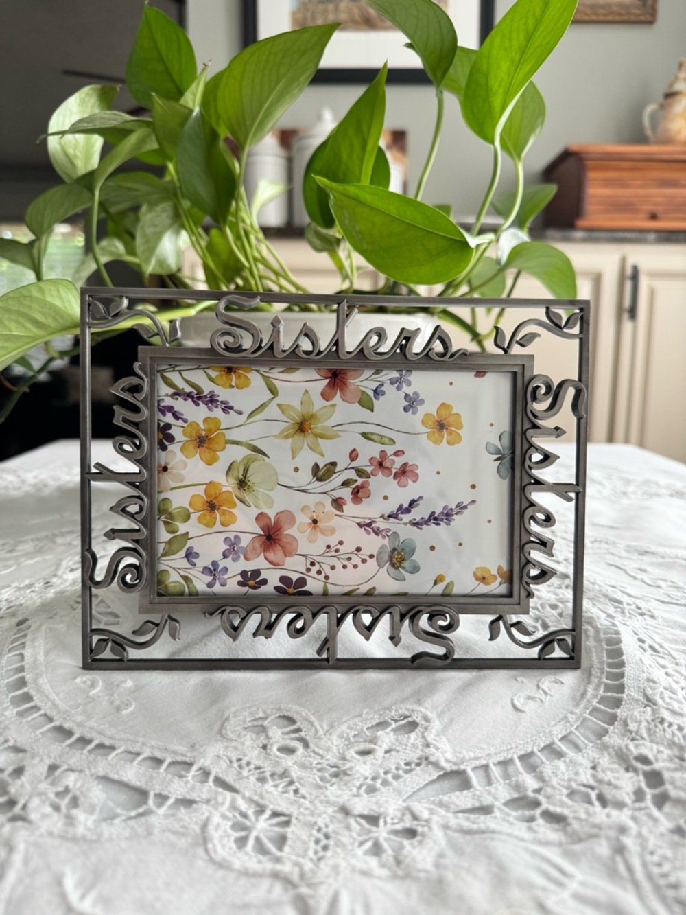 Set  Mug & Frame - 8” x 6” Pewter sister frame and  12 0z. Sister Ceramic Mug - Picture 6 of 7